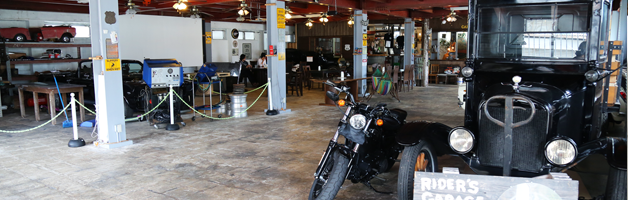 RIDER'S GARAGE CAFE & DINER