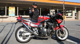 スギーさんの愛車スズキ ＧＳＸ−Ｒ１１００