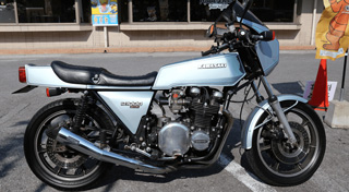 しの カワサキ（KAWASAKI）1981年 Z400FX・マイナーチェンジの
