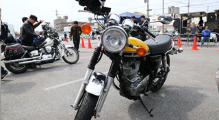 ヤマハ(YAMAHA)2003年 SR400 25th Anniversary Limited Edition