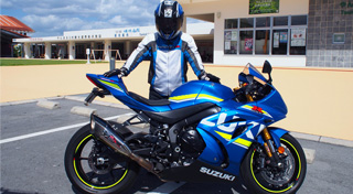 石ちゃんさんの愛車スズキ ＧＳＸ−Ｒ１０００Ｒ