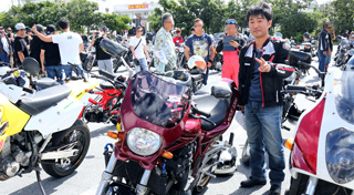 フトさんの愛車スズキ ＧＳＦ１２００