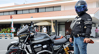 沖縄のライダー「ジュンさん」のバイク紹介