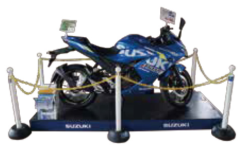 新型バイクを定期的に入れ替えて展示！