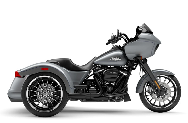 ROAD GLIDE® 3