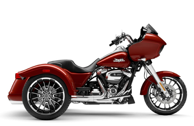 ROAD GLIDE® 3