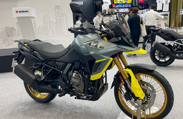 SUZUKI：Vストローム800DE