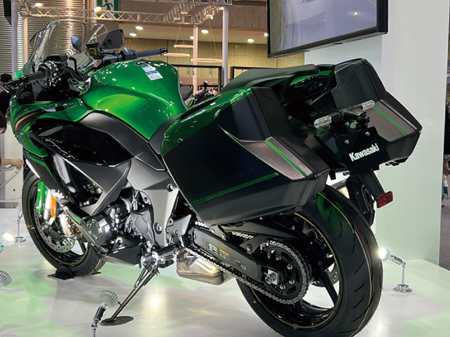 KAWASAKI:Ninja1100SX SE